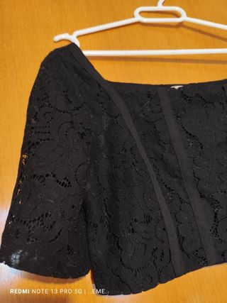 Top de encaje Zara