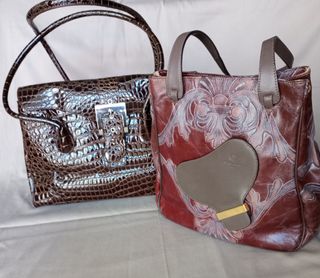 Due borse in pelle firmate