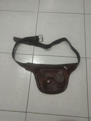 Riñonera piel