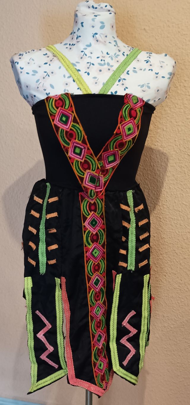 5-Tres Disfraces Tribu