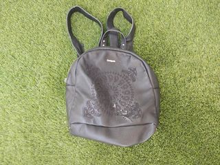 Mochila desigual