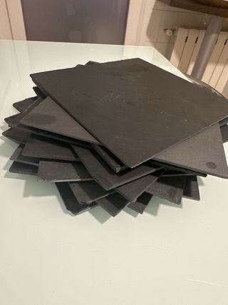 vajilla de platos cuadrados pizarra