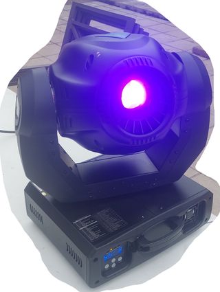 Cabezal móvil Stageline Twist 575
