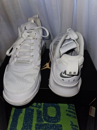 Jordan max  