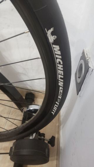 Rodillo entrenamiento bicicleta 