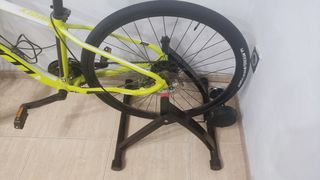 Rodillo entrenamiento bicicleta 