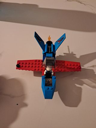 Avión lego
