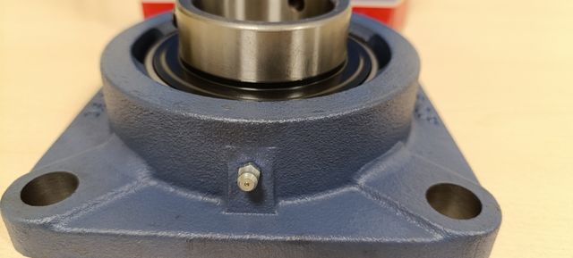 Rodamiento con brida SKF FYJ60 TF