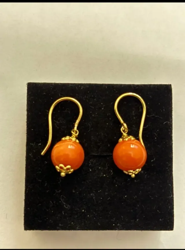 Pendientes de oro 18kt i coral