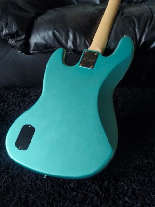 Squier jazz bass activo Affinity mystic seafoam