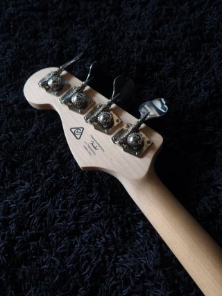 Squier jazz bass activo Affinity mystic seafoam
