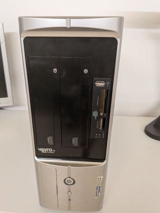Ordenador sobremesa Intel i5-750 con SSD y Windows