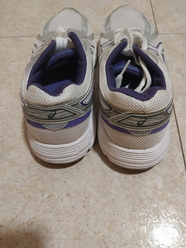 Zapatillas talla 41.5