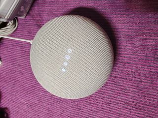 Google home mini, altavoz