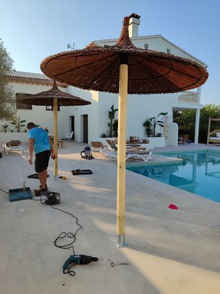 Sombrillas de carri verzo mimbre