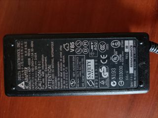Cargador portátil Delta