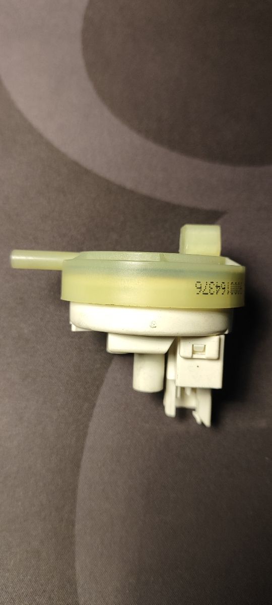 Regulador nivel de agua lavadora balay