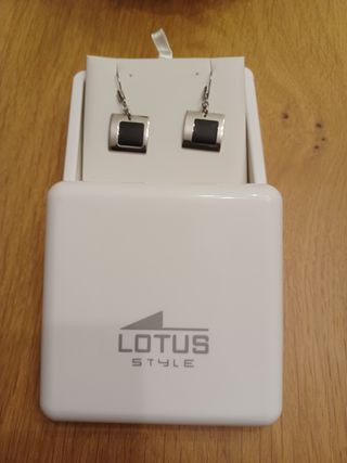 Pendientes Lotus Style