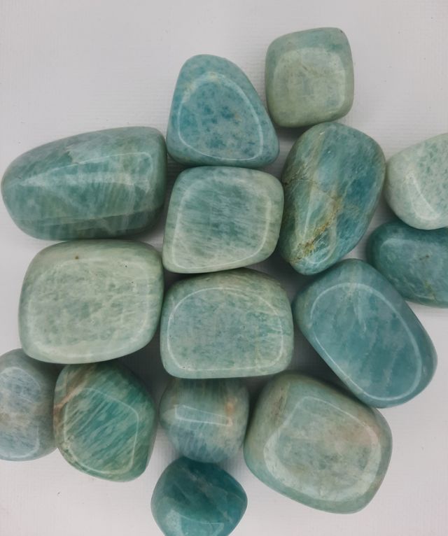 Amazonita natural rodada