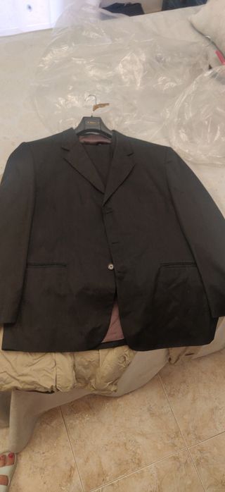 Traje chaqueta, pantalón y chaleco talla 50/62