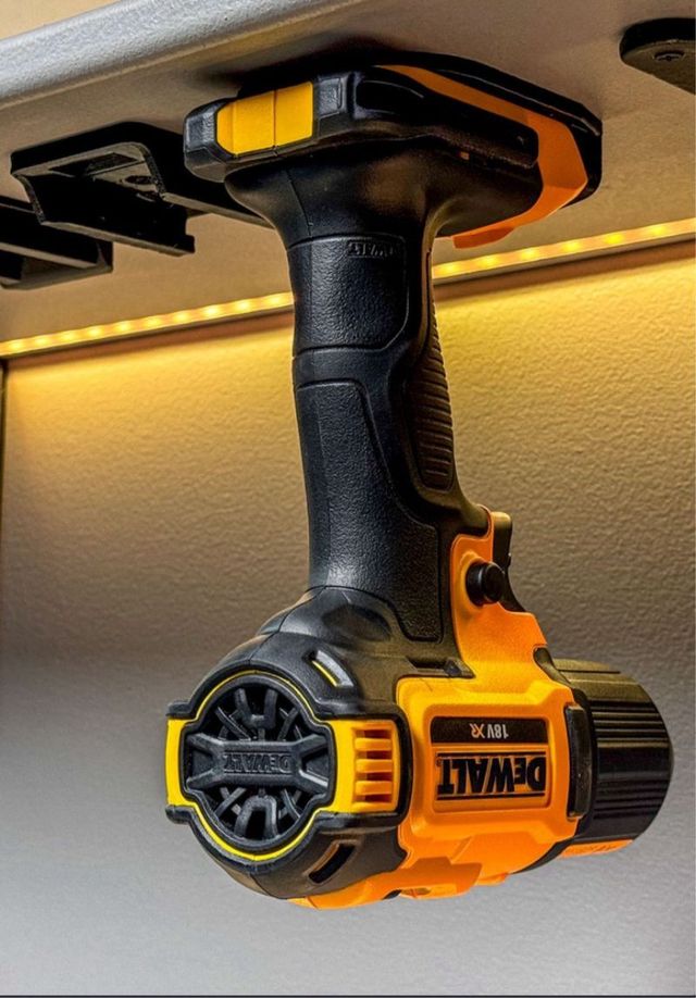 Soportes  Dewalt 