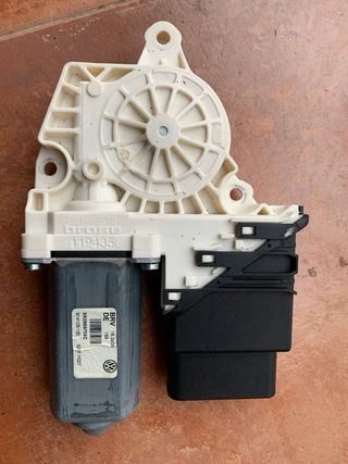 Motor elevalunas golf vi