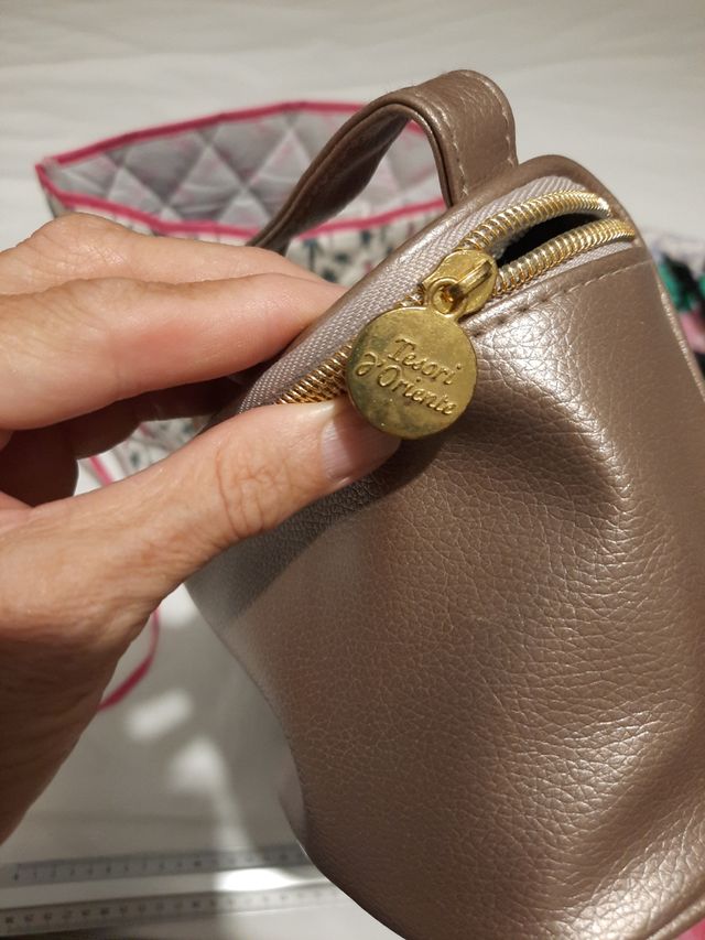 Set 5 trousse +2 interni borse