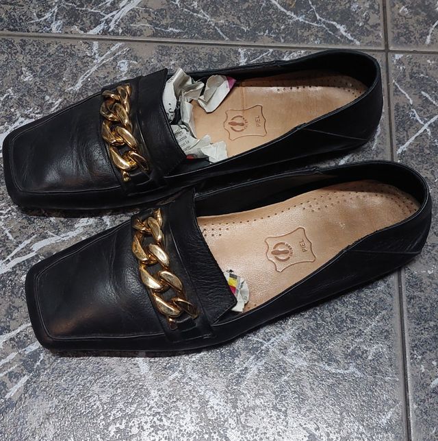 Zapatos bajo de  mujer