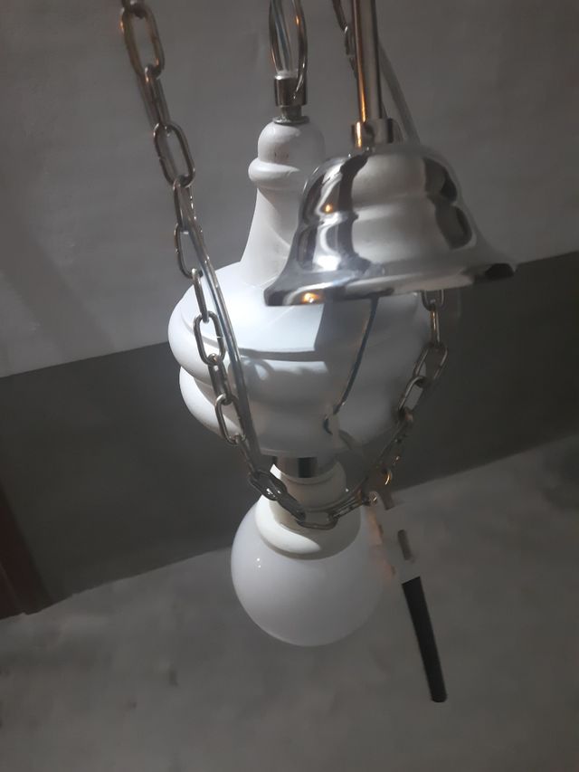 Lámpara de techo de madera