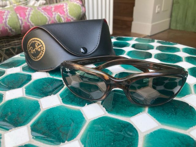 Gafas de sol montura envolvente RB2126