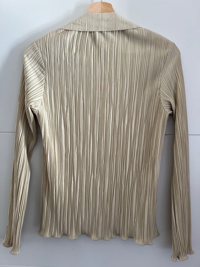 Blusa de botones con textura