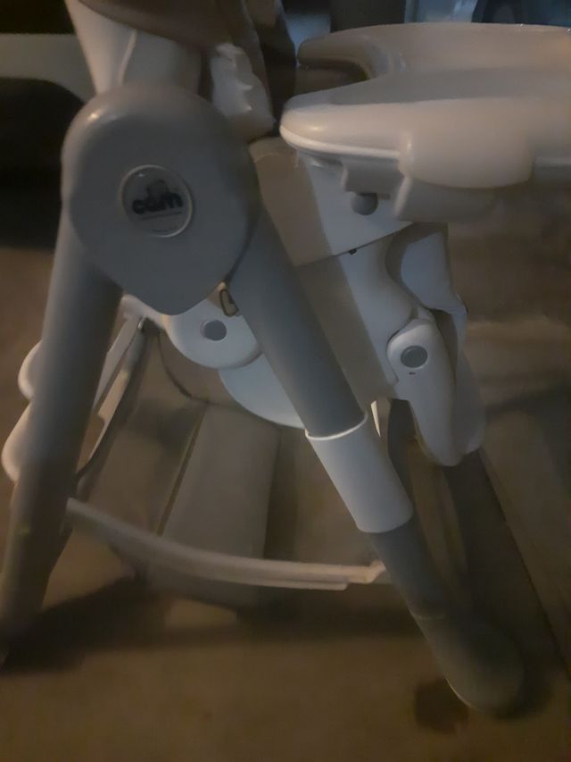 Trona para niños y niñas