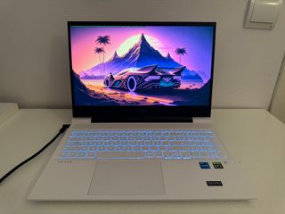 HP Victus 16'' (i5, 16gb RAM y RTX 3050 Ti)