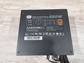 Fuente Cooler Master G650M (650W)