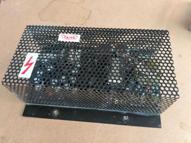 Fuente alimentación taito