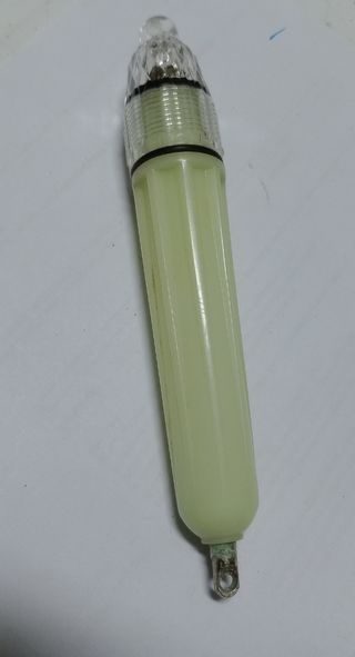 Luce profondità yo-zuri 150 m