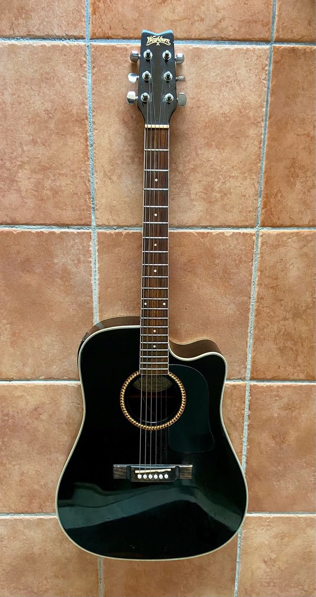 Guitarra electroacústica Washburn D10S