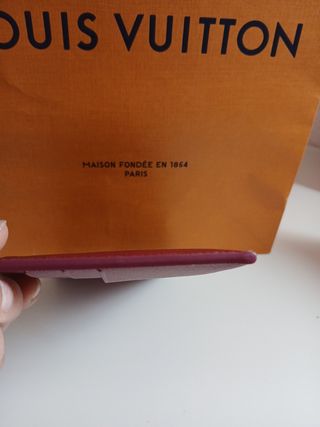 Tarjetero Louis Vuitton 