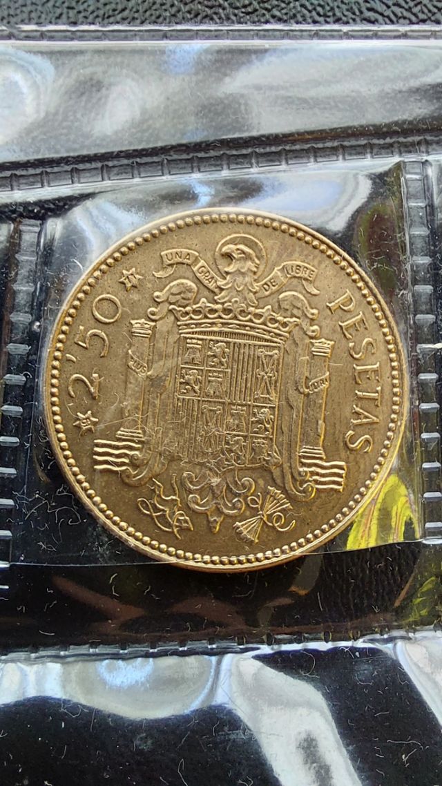 Tira de monedas con ocho valores del año 1971