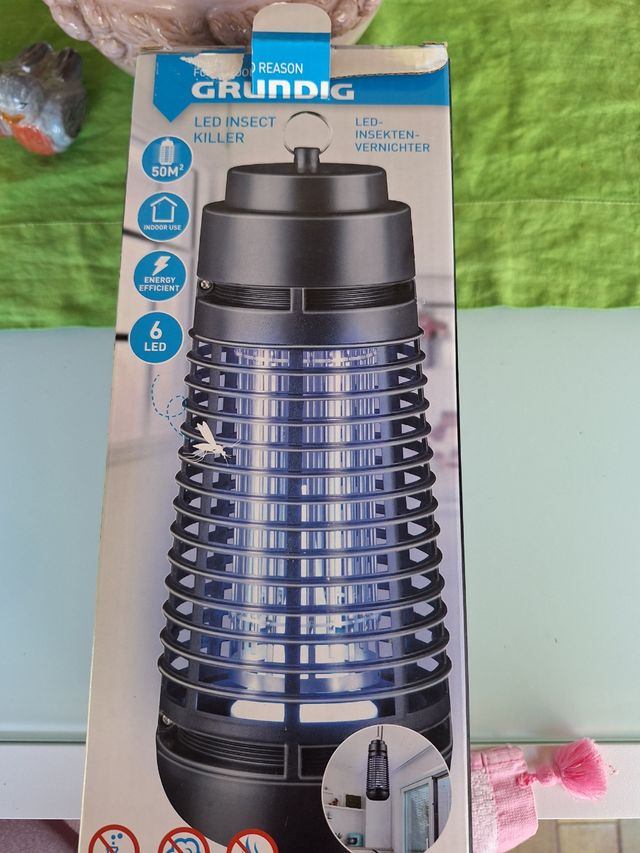 Zanzariera elettrica 4w