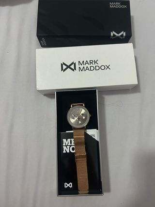 Reloj Mark Maddox oro viejo 