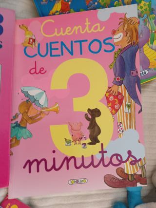 Cuentos, adivinanzas y peluches pitufos