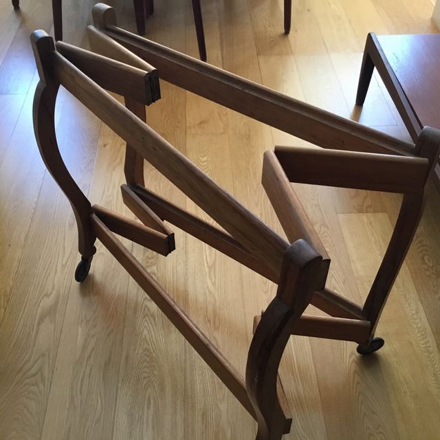 Camarera. Plegable. Roble. Inglesa. Art decó