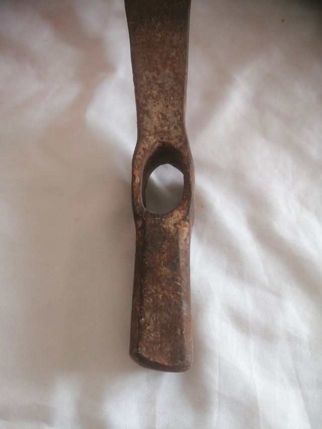 Martello antico forgiato a mano