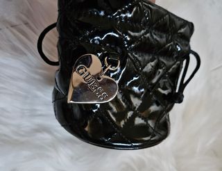 Neceser guess