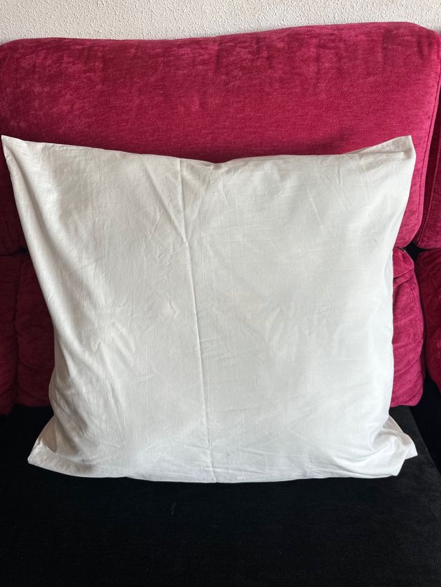 Cojín 60 cm
