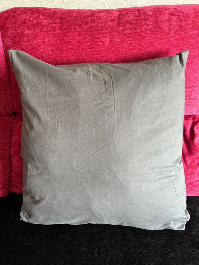 Cojín 60 cm