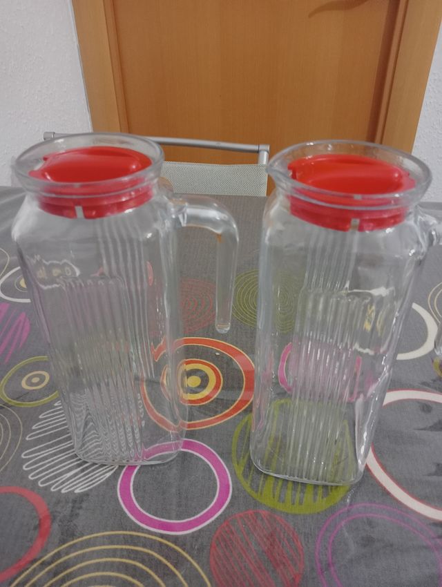 2 JARRAS DE AGUA