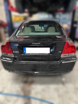 Despiece VOLVO S60 I 2.4 D5 163CV año 2005