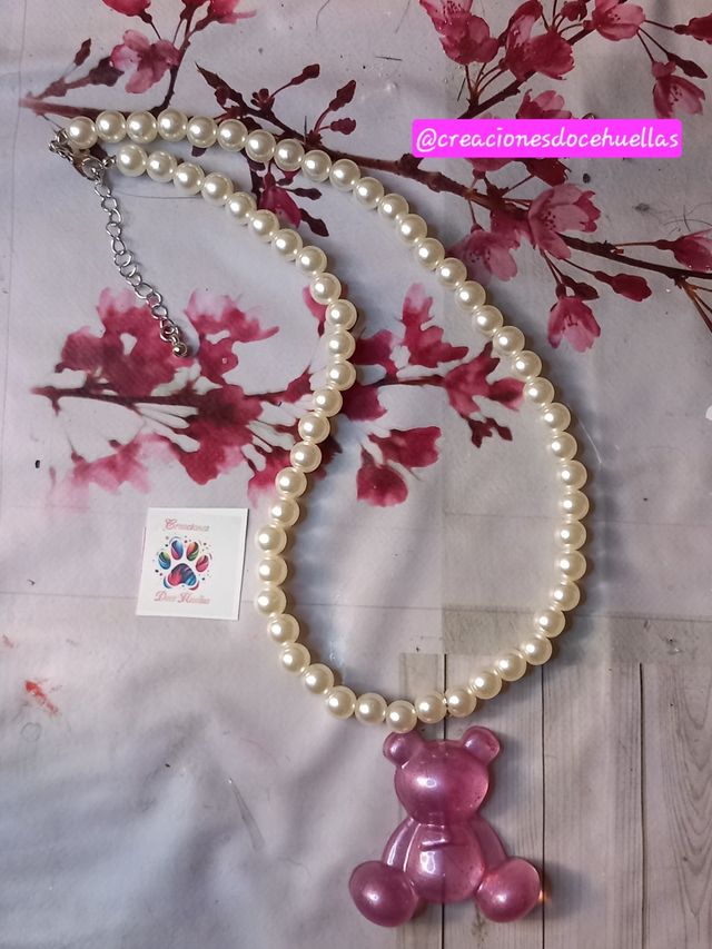 Collar de perlas oso (estilo Bimba y Lola)
